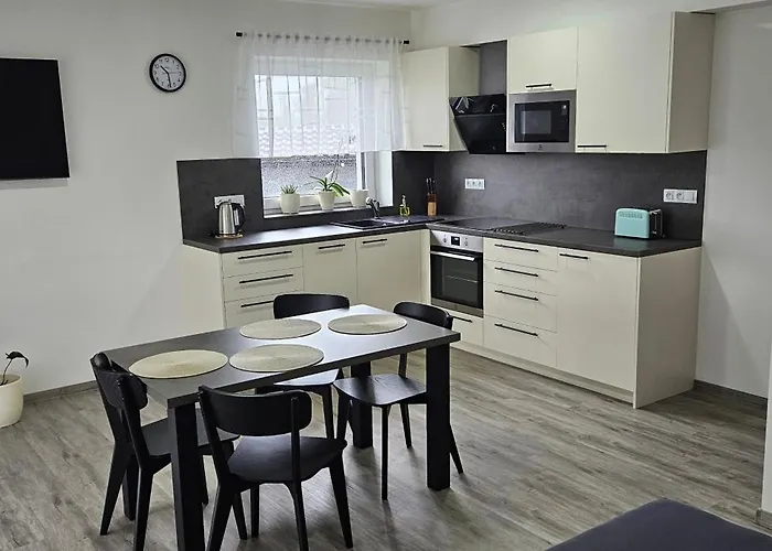 Apartment Miska *